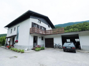 Hotels in Trnovo ob Soči